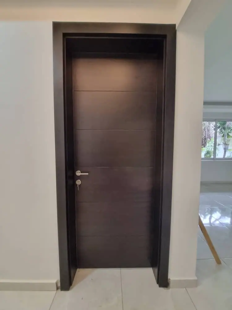 Flush door made by Nova Doors in Accra, Ghana (photo 44 of 49)