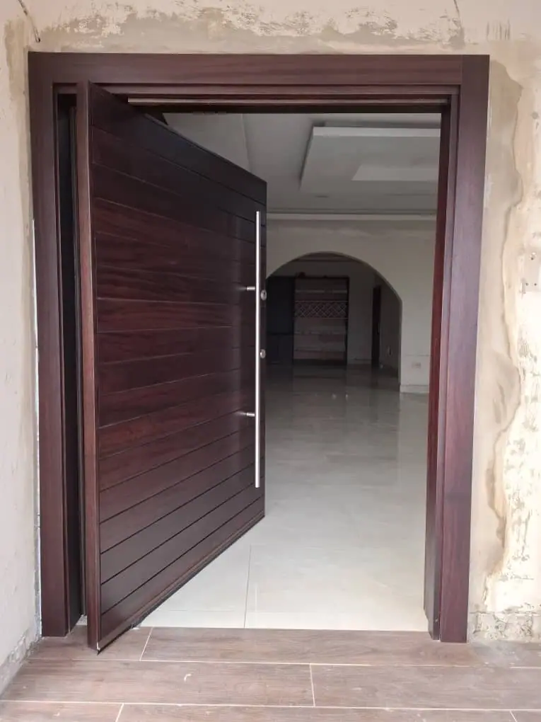 Pivot door made by Nova Doors in Accra, Ghana (photo 14 of 31)