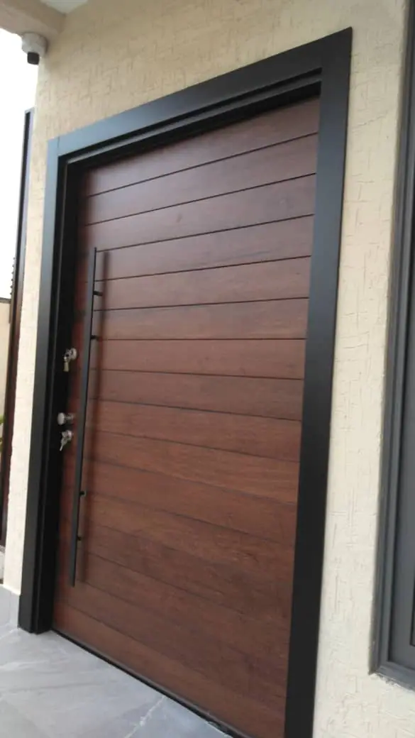 Pivot door made by Nova Doors in Accra, Ghana (photo 23 of 31)