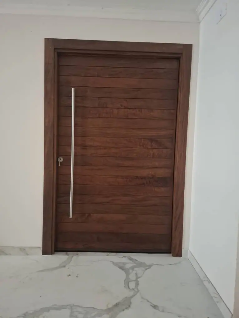 Pivot door made by Nova Doors in Accra, Ghana (photo 31 of 31)