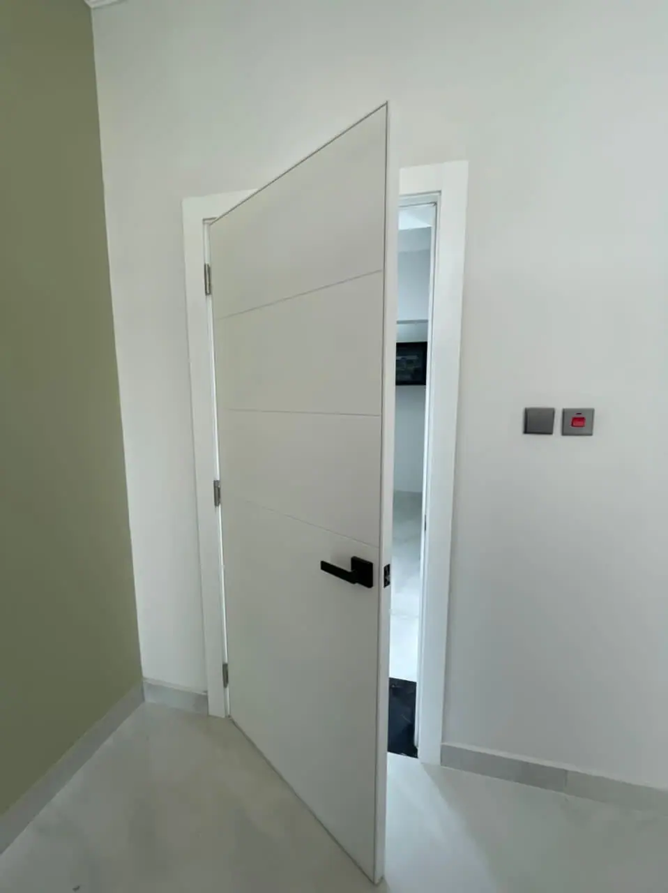 White door made by Nova Doors in Accra, Ghana (photo 9 of 9)